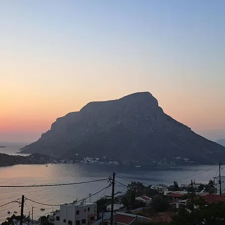 Sunset Masouri Myrties